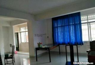 南苑小区 900元 3室2厅1卫 普通装修,环境幽静,居住舒 - 湛江28生活网 zhanjiang.28life.com